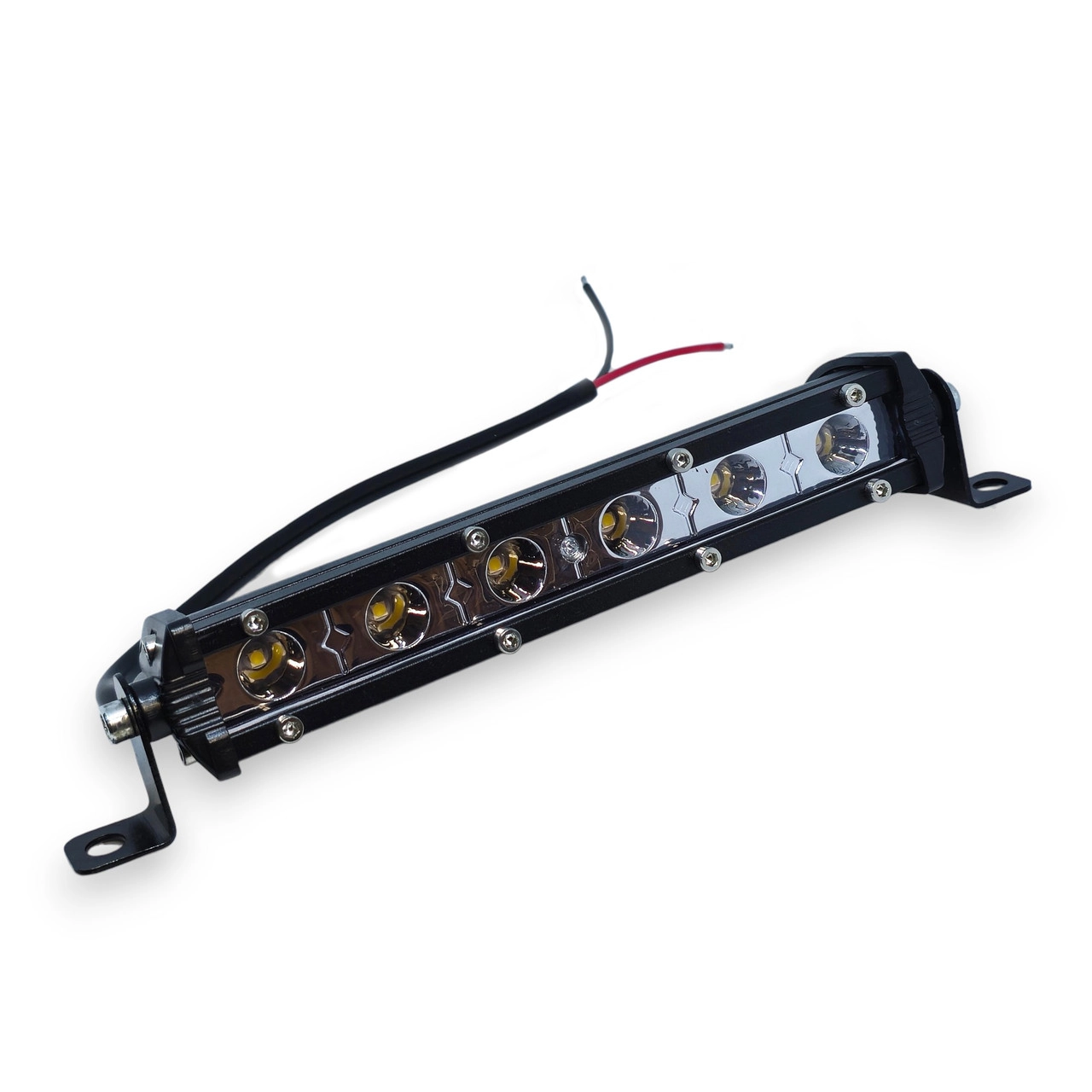 6880018700_svitlodiodna-dodatkova-fara Світлодіодна додаткова фара 18W 6 LED 18B-S-C3CR-T Дальнє світло - Зображення 1