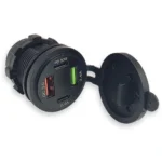 Автомобільна зарядка чотири порти QC 2.4А 60W TYPE-C та Dual USB, вольтметр Синя швидка зарядка 12/24 V - Зображення 2